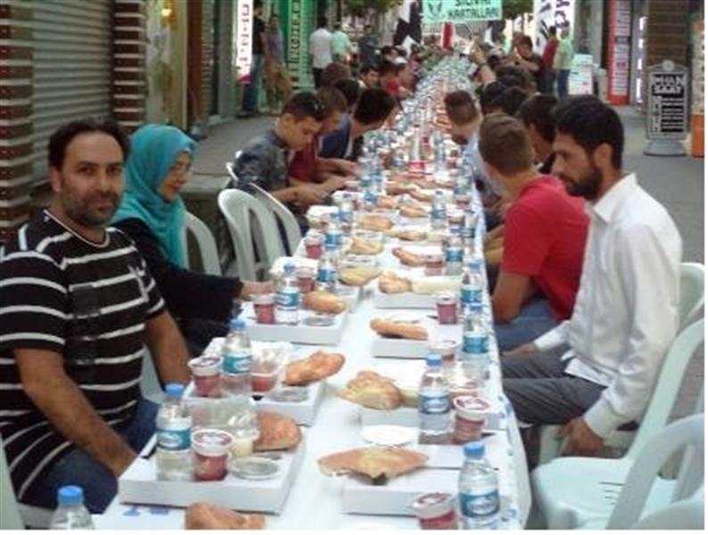 Kartalların Sofrasında İftar…