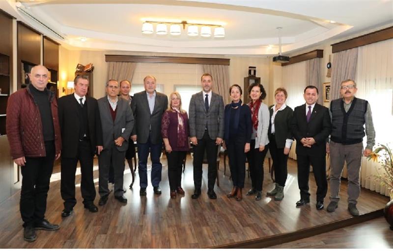 Büyük resme dikkatle bakmanızı öneriyorum!