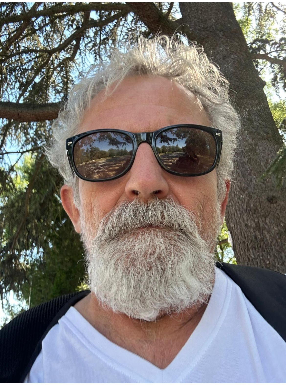 “Başkasının Aklıyla Düşünen Adam”