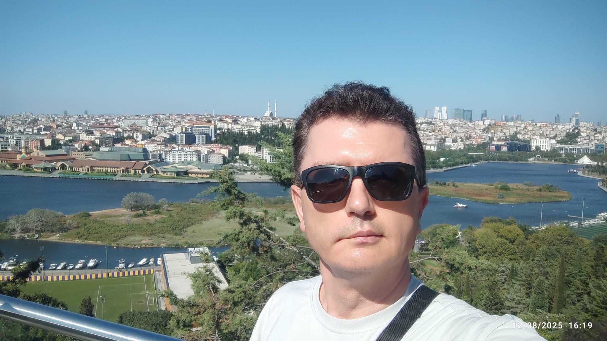 İstanbul’un Kırık Kanatları: